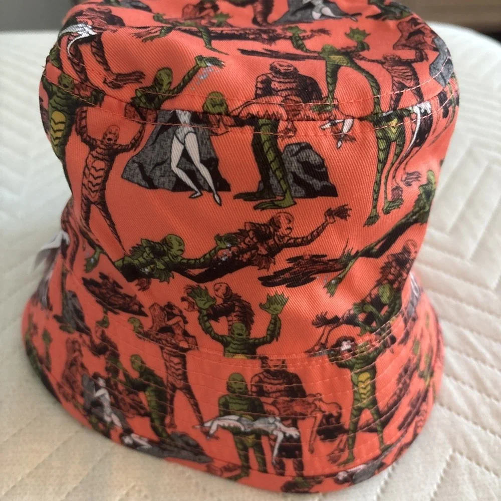 Universal‎ Studios Creature from Black Lagoon 70th Anniversary Youth Bucket Hat